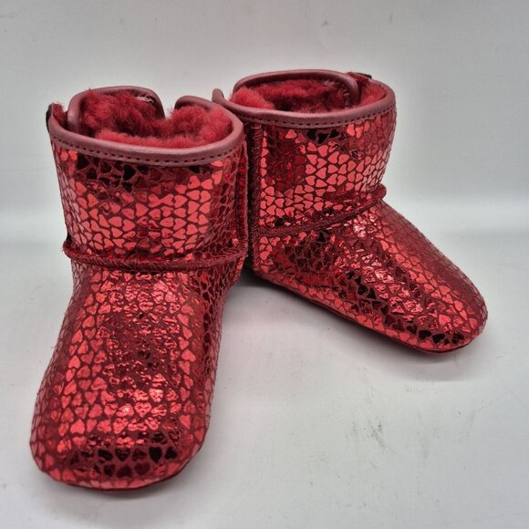 Ugg Baby  Booties Size 4 5 Red Hearts Cozy - Picture 1 of 8